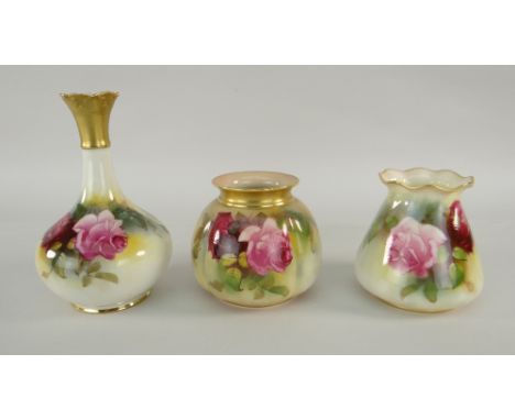 THREE ROYAL WORCESTER ITEMS comprising bottle-vase hand painted with roses signed 'M Hunt', shape number G 702, year cypher 1