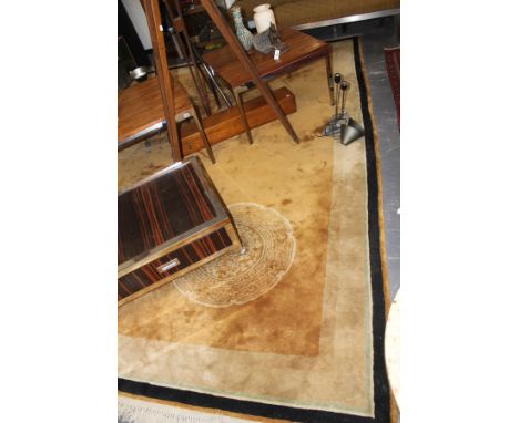 A CHINESE CARPET OF ART DECO DESIGN. 361 X 281 CMS