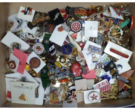 Badges, a large collection of mostly metal and enamel badges, various ages and subjects inc Royal British Legion, Advertising