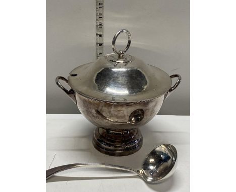 A Walker and Hall silver plated tureen and ladle 