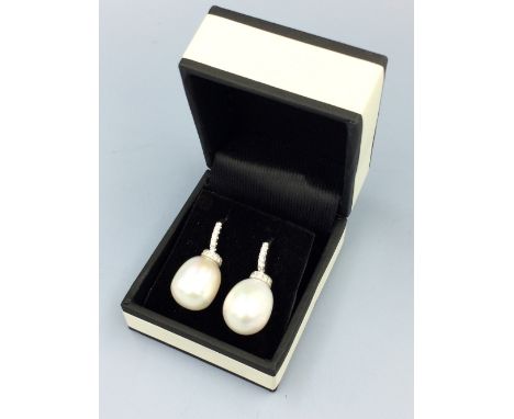 Pair of 18ct white gold diamond &amp; freshwater pearl drop earrings 