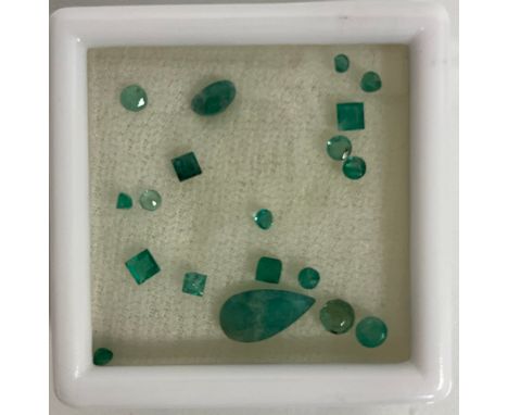 Loose Gemstones  -a parcel of unmounted emeralds in mixed sizes and cuts (incl pear, oval, round and square step),  2.65ct to