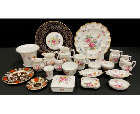 Royal Crown Derby ‘Derby Days’ wavy rim plate, Royal Crown Derby ‘Derby Posie’ ware including; graduated sets of jugs, trinke