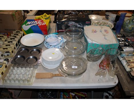 A quantity of various Pyrex dishes; glass jelly moulds; linen; kitchenalia etc.