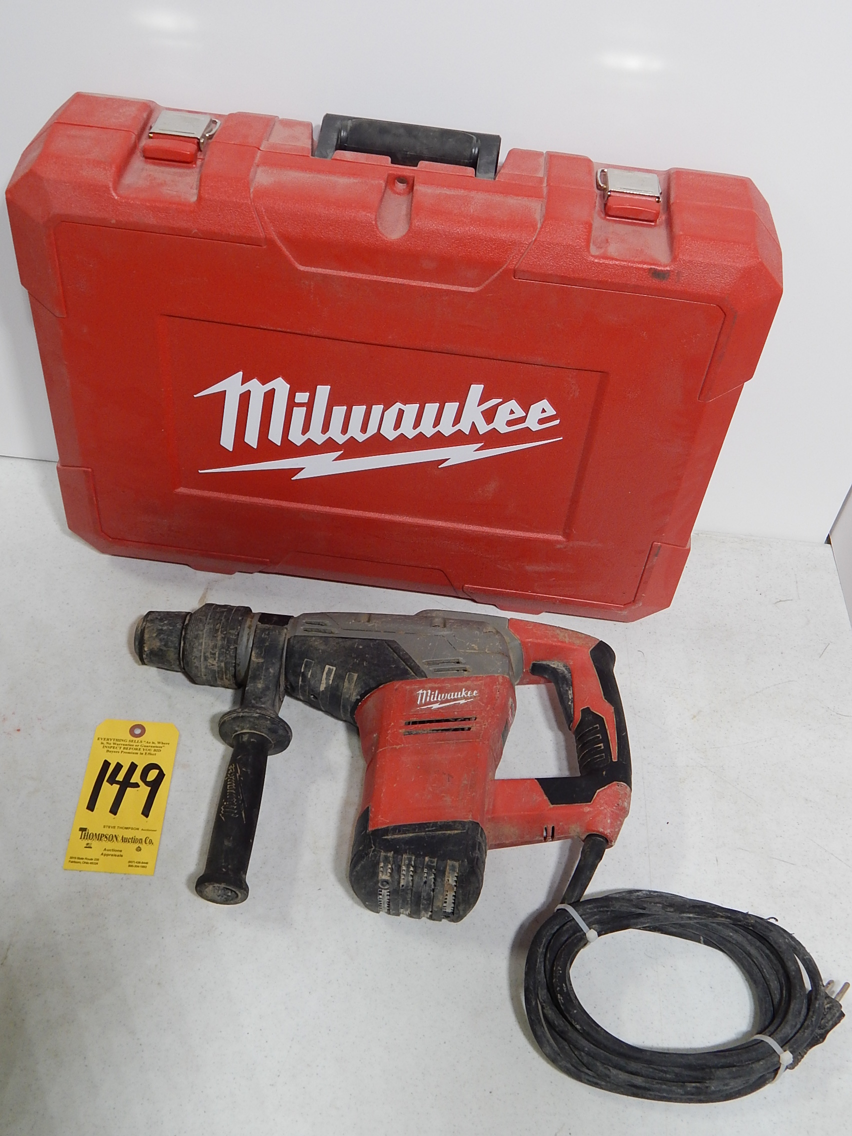 Milwaukee 531720 Rotary Hammer with Case, 1 9/16" Cap.