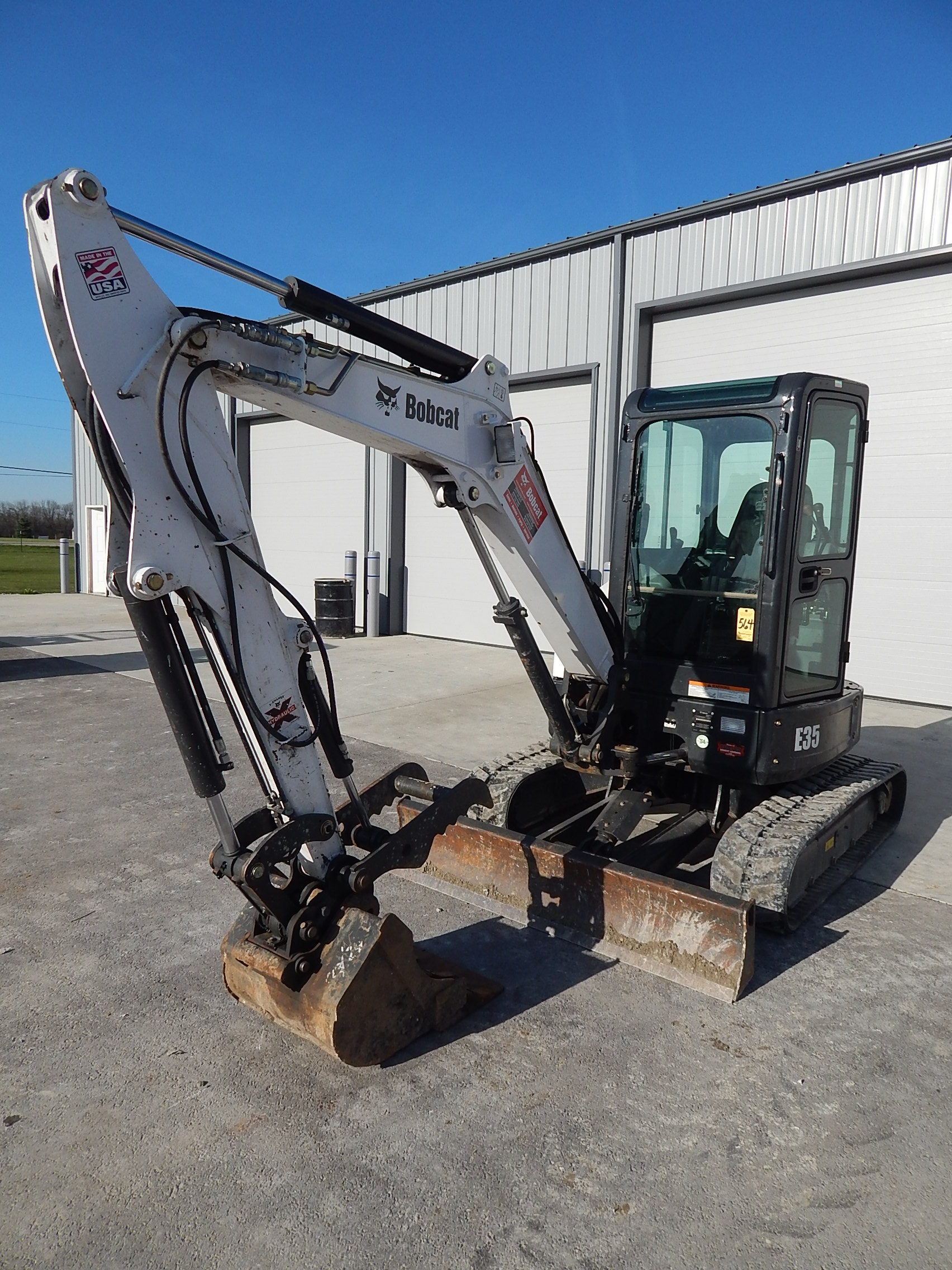 2014 Bobcat E35 Mini Excavator VIN A93K18965, 33 H.P., 24" Bucket