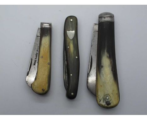 Lockwood Brothers, two blades, pistol grip horn scales, 9cm, Lockwood Brothers, three blades, horn scales, brass linings, 10.