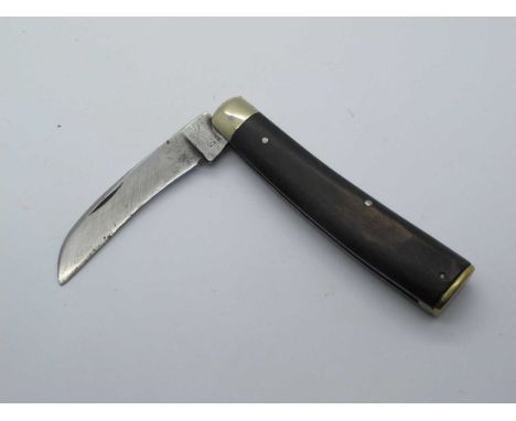 Brass flat bottom pruner, slater made in England, brass bolster, horn scales, clocks when open/ close, no wobble 9.5cm.