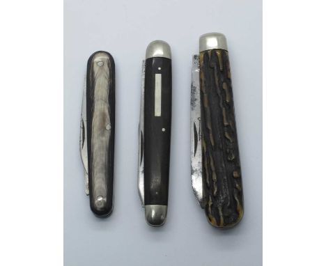 George Butler and Co, single blade, brass linings, stag scales, 10cm, Joseph Elliott and Sons, two blades, wood scales, n/s b