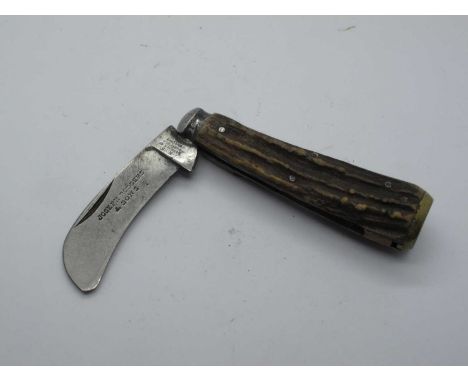 Joseph Rodgers no. 6 Norfolk St. pruner, brass flat bottom, stag scales. Clicks shut on opening and shutting, no wobble.