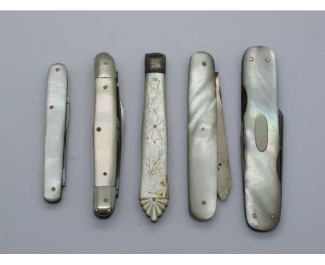 Fruit Knife, silver blade, mother of pearl scales, brass linings, 7.5cm, fruit knife, ornate mother of pearl scales, brass bo