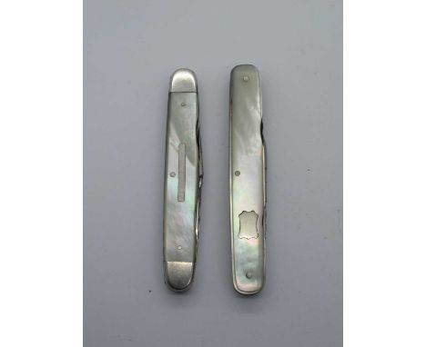 Pocket Knife, Cammel Laird, three blades, nail file, mother of pearl scales, work back to springs and blades, brass woked lin