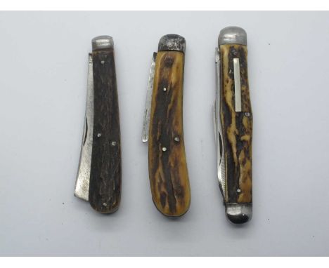 Johnson Western Works, Sheffield, single blade, stag scales, steel bolster, brass linings 9.5cm. G. Butler, Sheffield, single