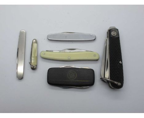 Taylor Eye Witness; Two blade, faux ivory scales, brass linings, 9 cm; Jack knife, one blade, tin opener/bottle opener, black