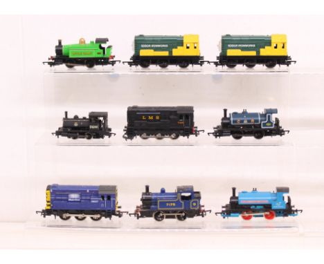 Model Railway: A collection of nine unboxed OO Gauge locomotives to include: Hornby, Dapol and Lima examples. Used but good c