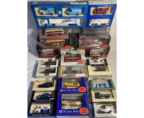 Diecast: A collection of assorted commercial vehicles to include: EFE, Lledo, Corgi and others. All boxed in good condition. 