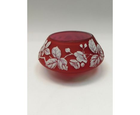 A Stourbridge style ruby cameo glass tapering case, decorated with rose hips, the base 12cm diam&nbsp;