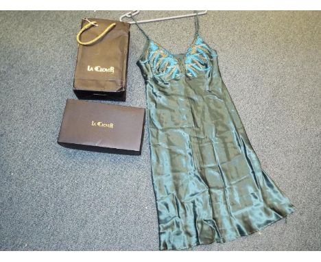 Unused clothing - A La Clover short chemise, jade, detailed stitching to the breast, with tags and box