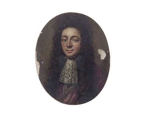 ENGLISH SCHOOL, MINIATURE PORTRAIT OF A GENTLEMAN  EARLY 18TH CENTURY  oil on metal, oval, depicting a gentleman wearing a lo