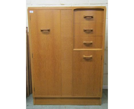 A vintage G plan light oak three piece bedroom suite (Warehouse 2) 