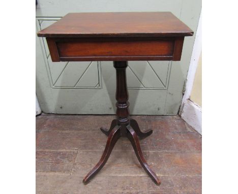 Simple 19th century mahogany side/lamp table with shallow frieze drawer, turned pillar, quadruped base45 cm wide 