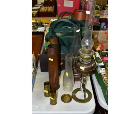 A BRASS AND COPPER OIL LAMP AND STAND MARKED MESSENGER ANNULAR, approximate height 34cm excluding chimney, together with a Oe