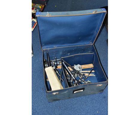 A BLUE FIBRE DRUM HARDWARE CASE containing a pair of Gibralta Tom arms, two Rogers?, double tom arms with kick drum bracket, 