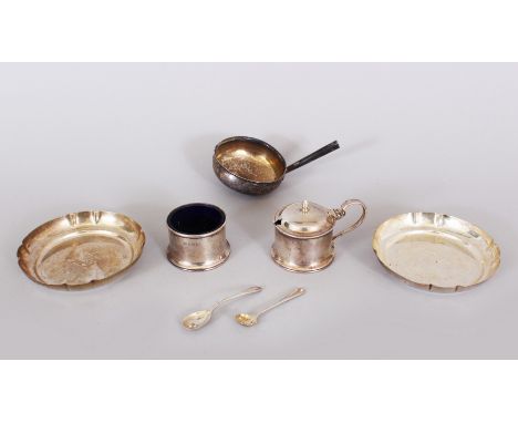 A PAIR OF DISHES, mustard pot, salt , toddy ladle.