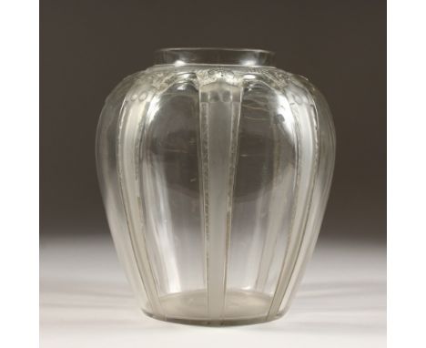 A LALIQUE VASE "CARNATIONS". Impressed R. LALIQUE. No. 924. 20cms high.  Illus. page 422 R. Lalique by Felix Marcilhac.