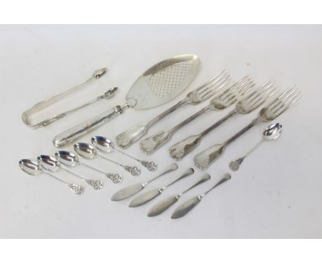 Selection of 19th / 20th century silver flatware - including sugar tongs, fish slice, four butter knives, six coffee spoons a