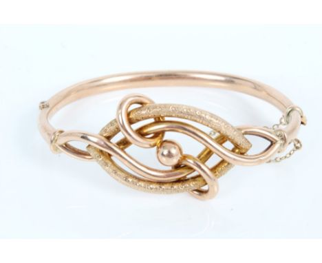 Victorian gold (9ct) hinged bangle with entwined scroll decoration CONDITION REPORT Weight 11.1 grams