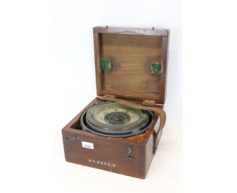 Ships' gimbal compass.  Pattern 195. TA no. 2238 H, in a fitted case