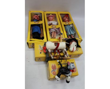 Pelham Puppets - S.M. Witch, S.S. Mitzi, S.S. Dutch Girl, Horse and Cat - all in original boxes (5) CONDITION REPORT WITCH - 