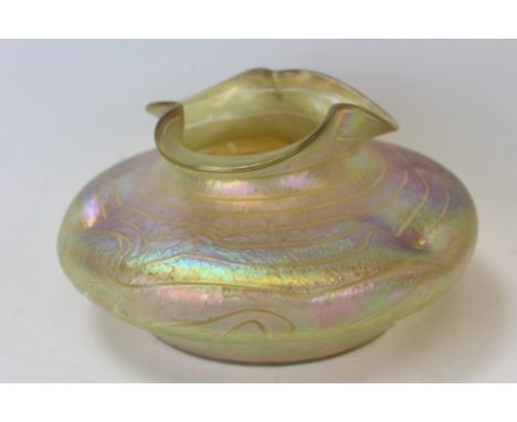 Loetz-style iridescent glass vase of squat form, with fluted rim, approximately 13cm high CONDITION REPORT Good overall condi