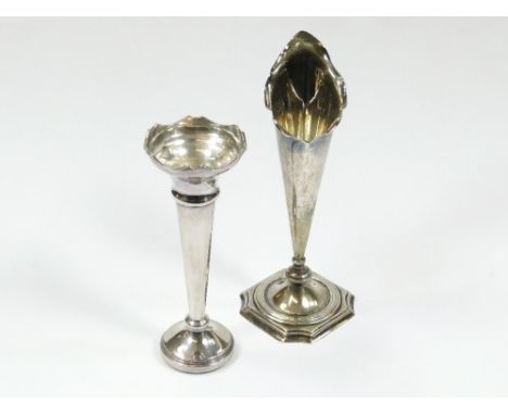 SPILL VASES. A silver spill vase on square pedestal foot. Sheffield 1901. Also, a Mappin & Webb silver plated spill vase. Tal