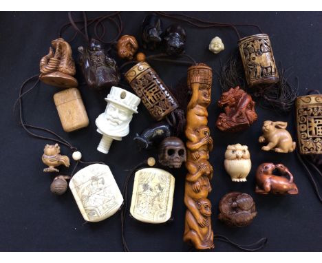 A selection of assorted late 20th Century Oriental items to include; netsuke animals and carvings, containers, figures etc.