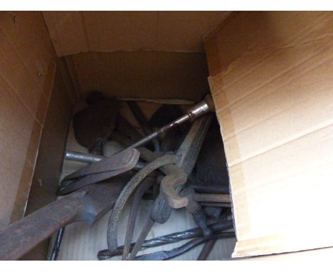 Box of mixed vintage tools 