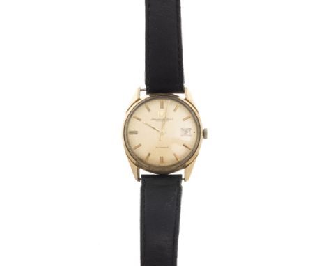 IWC - A gentleman's gold cased wrist watchC8541b, plain 18ct gold case, gilt dial with date aperture, sweep second hand, bato