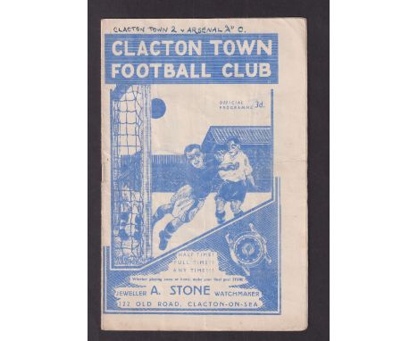 Football programme, Clacton Town v Arsenal 'A', 23 August 1952, Eastern Counties League (team names &amp; score on face, sl c