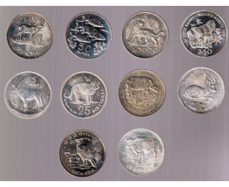 Coins, a collection of 10 1970s .925 silver coins featuring native animals. Malaysia, Zaire, Botswana, Venezuela, Indonesia, 