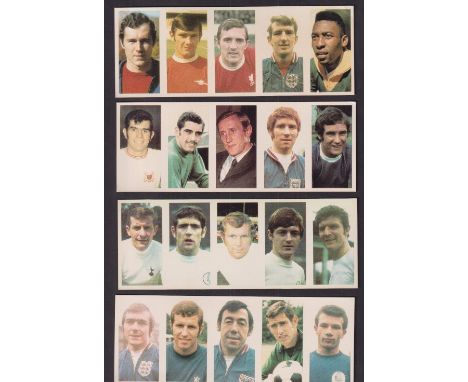 Trade cards, Daily Sketch, World Cup Souvenir (1970) (set of 40 cards all in uncut strips of five cards) includes Pele, Bobby