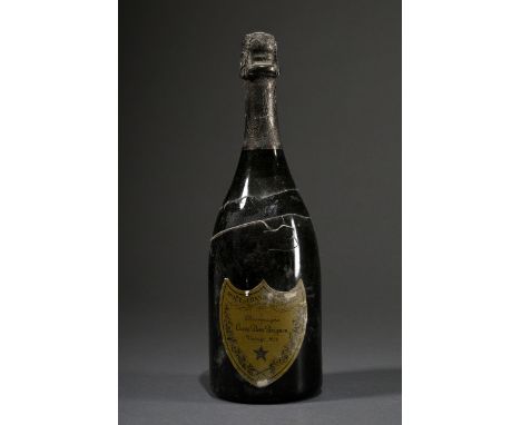 Flasche 1978 Moet &amp;amp; Chandon Champagner, Cuvee Dom Perignon Vintage, Epernay, 0,75l, Etikett und Kapsel etwas beschädi