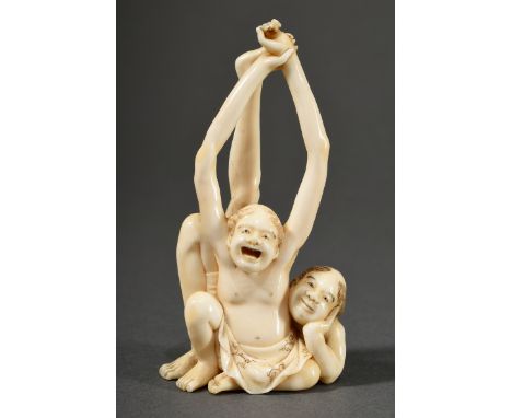 Großes Elfenbein Netsuke "Ashinaga und Tenaga" mit ungewöhnlich freundlichen Gesichtsausdrücken die Gliedmaßen streckend, sch