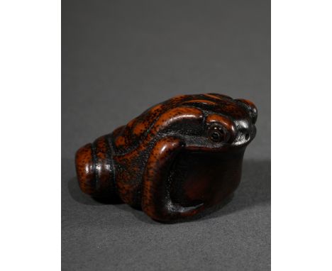 Buchsbaum Netsuke "Sitzende Kröte" mit dreifach eingelegten Augen aus hellem und schwarzem Horn mit Silbereinlage, schön gear