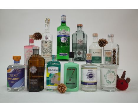 12 BOTTLES LOW AND NON-ALCOHOLIC SPIRITSCaleno Light + Zesty Tropical (50cl); Clean Co Clean R Gold Spiced and Oaky Agave; Ka