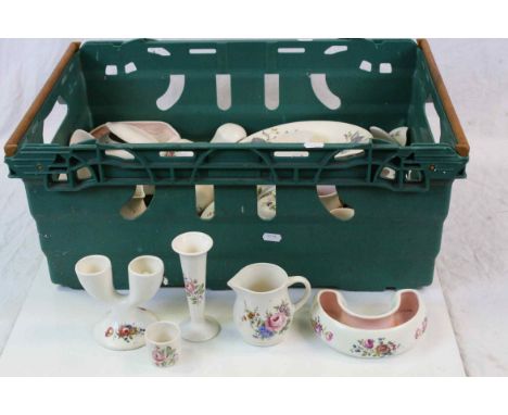 Quantity of various Axe Vale Pottery, floral patterns (1 box)