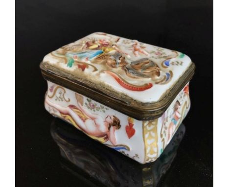 Vintage Naples Capodimonte Porcelain Trinket Box