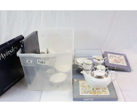 Aynsley Concerto tea service for six place settings, to include teapot, milk jug, cream jug, sugar bowl, cups and saucers etc