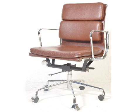 Office Soft Pad Chair - Model EA217 - A contemporary retro vintage style chrome and leather swivel office desk chair / armcha