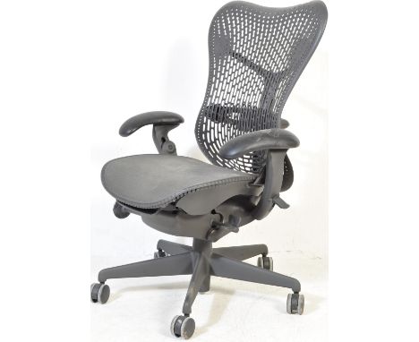 Studio 7.5 - Herman Miller - Mirra 2 - A late 20th Century retro swivel desk chair with adjustable positioning for posture. T